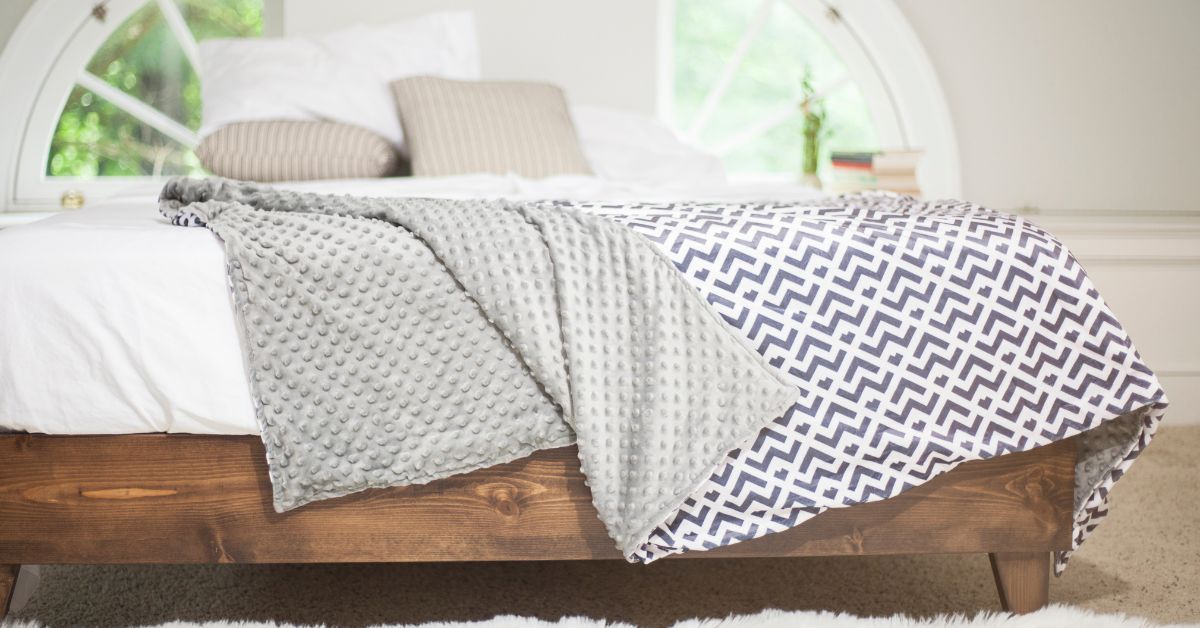 Are Weighted Blankets Good for Sleep Apnea Patients? ADVANCED HOMECARE